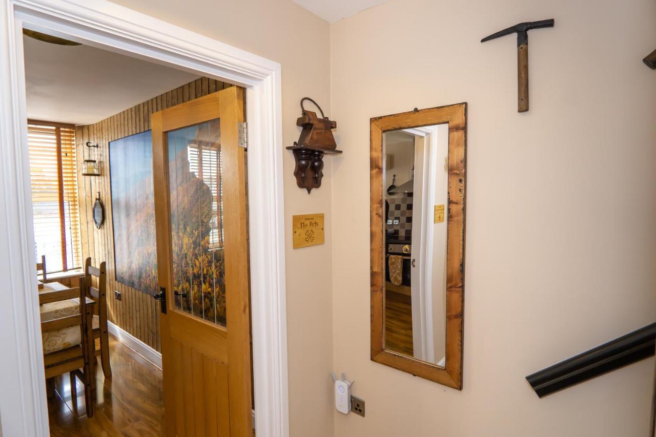 Cornish Tin Mine Themed Apartment Сейнт Остел Екстериор снимка